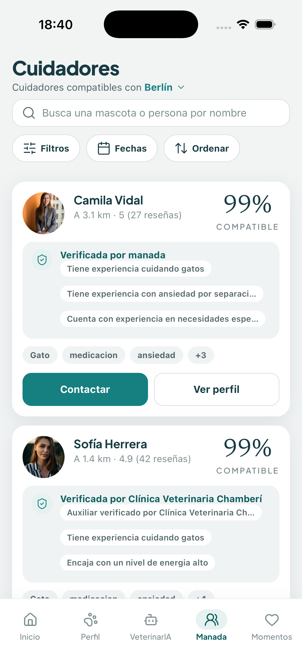 Cuidadores compatibles con la mascota, con su porcentaje de compatibilidad y su experiencia